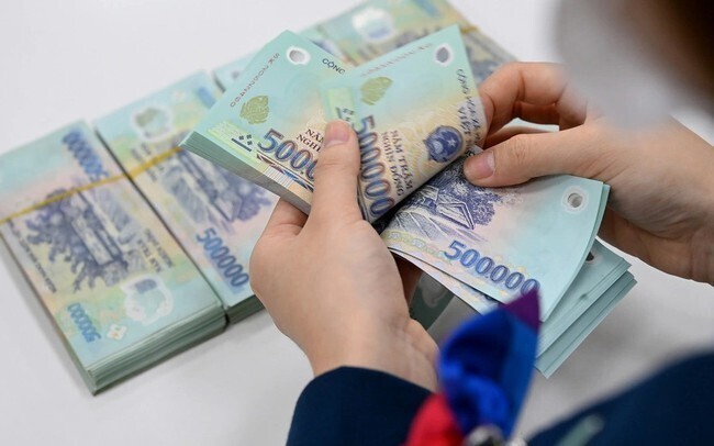 Một địa phương tính chi thu nhập tăng thêm cho cán bộ, công chức, viên chức do khối lượng công việc lớn sau sáp nhập - ảnh 1