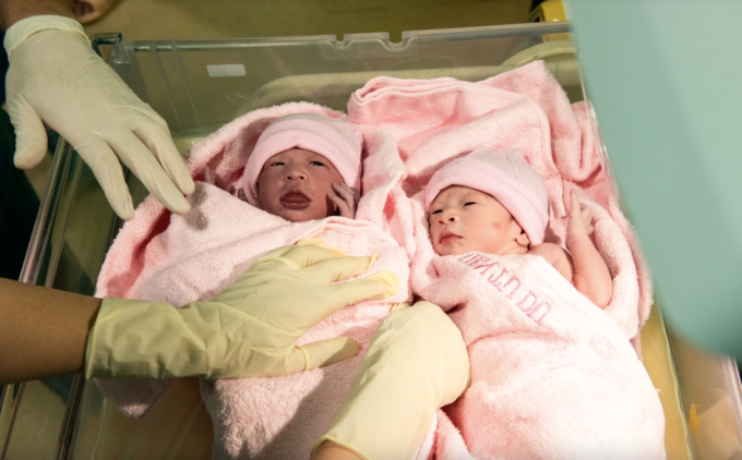 Đề xuất cộng điểm thi đua, nâng lương, thăng chức cho phụ nữ sinh đủ 2 con trước 35 tuổi - ảnh 3