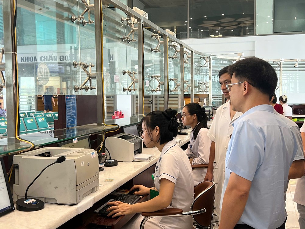 Bệnh viện gần 2.000 tỷ ở Nam Định chính thức áp dụng bệnh án điện tử - ảnh 3