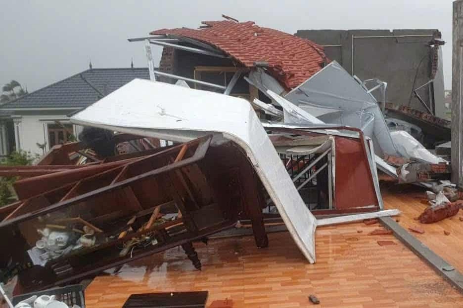 Chuyên gia khí tượng thủy văn: Bão số 10 vẫn tác động mạnh, miền Bắc đến Hà Tĩnh đối mặt mưa lũ khắc nghiệt - ảnh 4