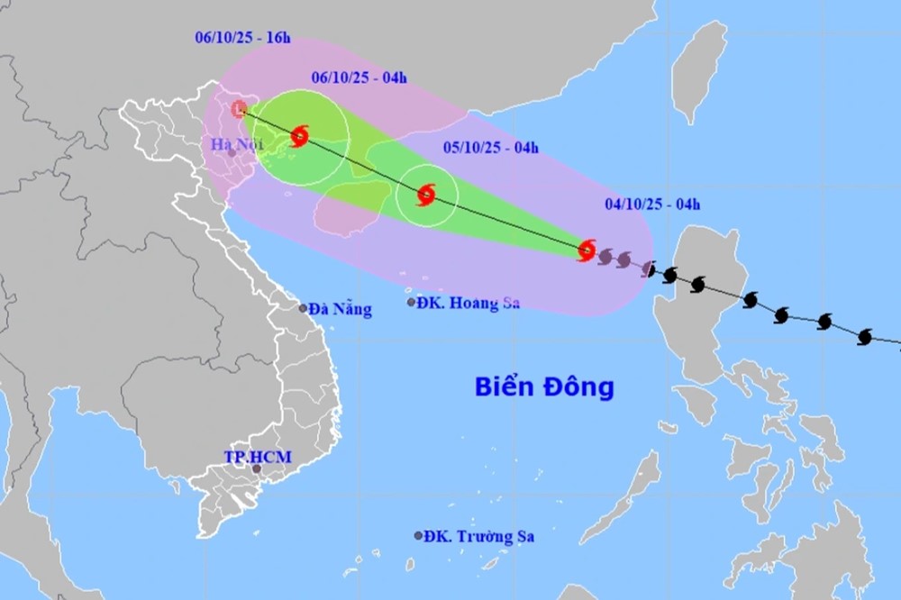 Bão Matmo có thể giật cấp 16, ảnh hưởng tới những khu vực nào của nước ta? - ảnh 1