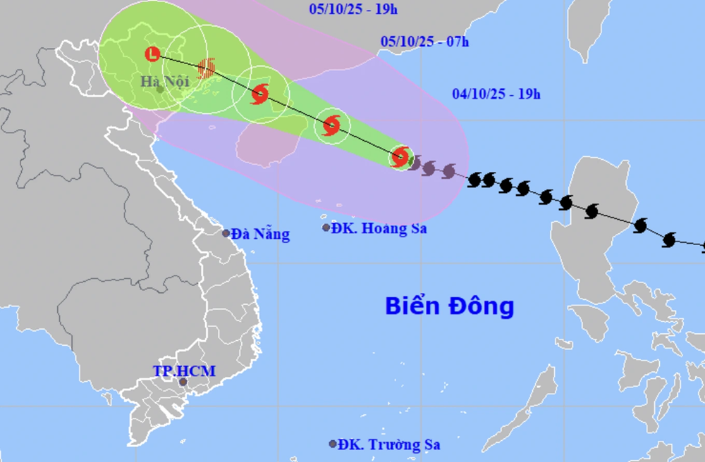 Thông tin mới nhất: Bão số 11 Matmo có khả năng mạnh cấp 13, gây mưa lớn tại 6 tỉnh, thành miền Bắc - ảnh 1