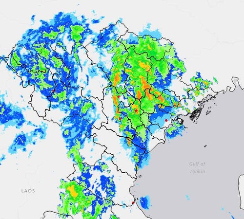 Cập nhật mới nhất những tuyến đường ngập lụt trên địa bàn Hà Nội - ảnh 1