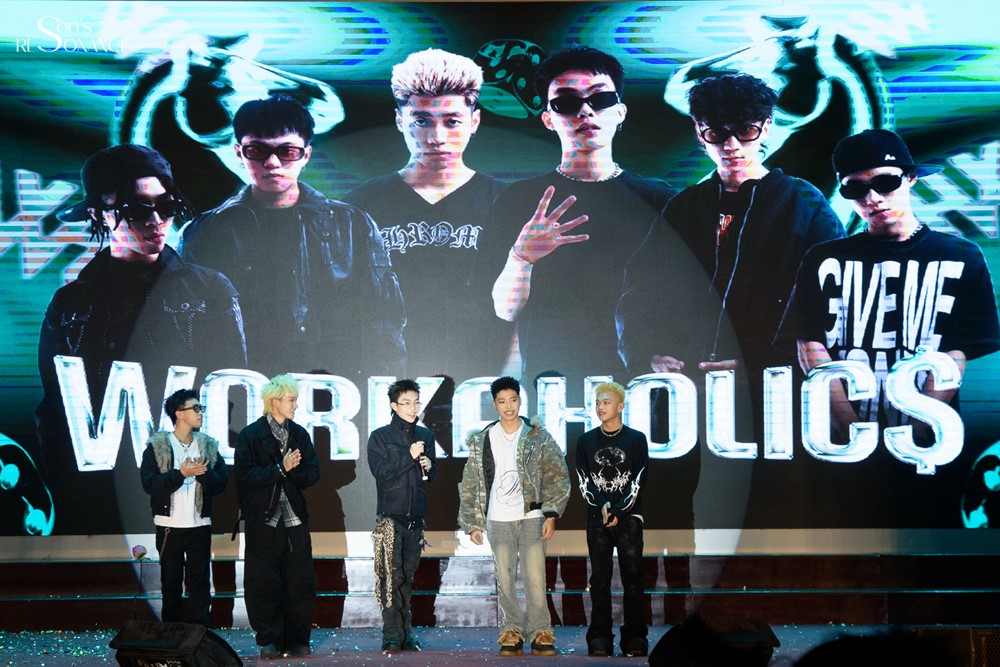 Dàn sao 'khủng' đổ bộ FPS 2025: Đêm nhạc hội chào tân đầy cảm xúc - ảnh 3