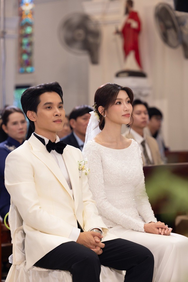 Thân thế đại gia vừa kết hôn với Á hậu Việt đình đám: Có bằng thạc sĩ, từng du học Anh, là CEO khách sạn lớn - ảnh 1