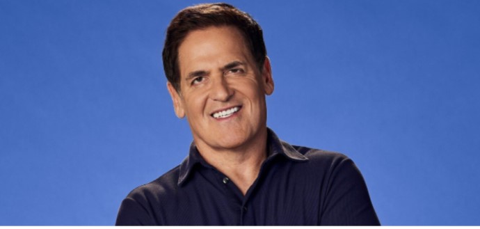 Tỷ phú ngông cuồng bay khắp thế giới chỉ để ăn tối, tậu cả máy bay qua Internet, thách thức cả Ủy ban chứng khoán Mỹ - ảnh 1