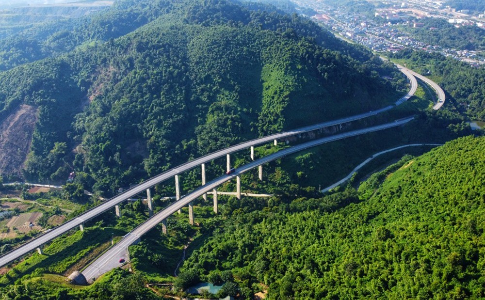 Từ ngày 10/11, áp dụng một thay đổi quan trọng trên cao tốc Nội Bài - Lào Cai, các tài xế lưu ý! - ảnh 1