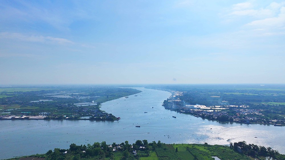 Con sông 6km ngắn nhất Việt Nam, là cứ địa của loài 'quái ngư' khổng lồ, dòng nước chảy xiết đến mức có thể lật thuyền - ảnh 1