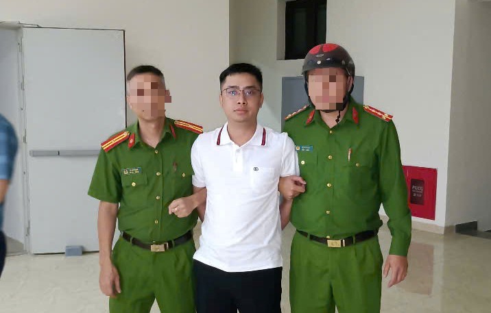 Em gái liệt sĩ Nguyễn Đăng Khải được tuyển dụng vào Công an tỉnh Hưng Yên - ảnh 2