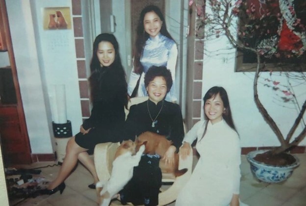 NSƯT xuất thân trong gia đình hiếm có, là mẹ của 3 'đại mỹ nhân' màn ảnh Việt, nay không còn nhận ra con gái út - ảnh 4