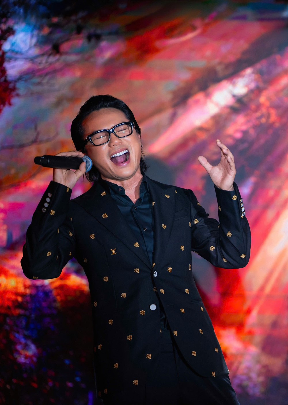 Nam nghệ sĩ sở hữu loạt ‘hit’ đình đám, từng trải qua 3 cuộc hôn nhân, tiết lộ lý do ‘không ngoại lệ’ với 2 con gái  - ảnh 2