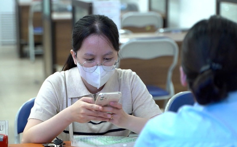 Từ nay, doanh nghiệp chậm đóng BHXH, BHTN sẽ bị phạt 0,03%/ngày - ảnh 1