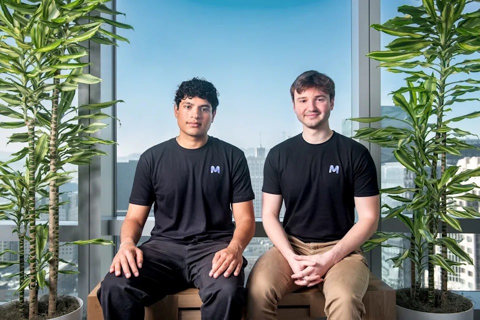 Tỷ phú tự thân trẻ nhất thế giới: Làm việc suốt 3 năm không nghỉ ngày nào, thành tích vượt cả Mark Zuckerberg  - ảnh 1