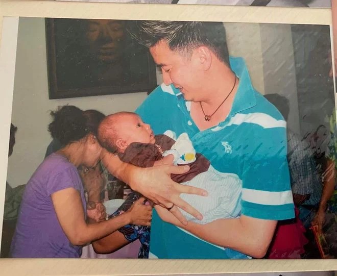 Hé lộ danh tính mẹ ruột 2 người con của Đàm Vĩnh Hưng - ảnh 1