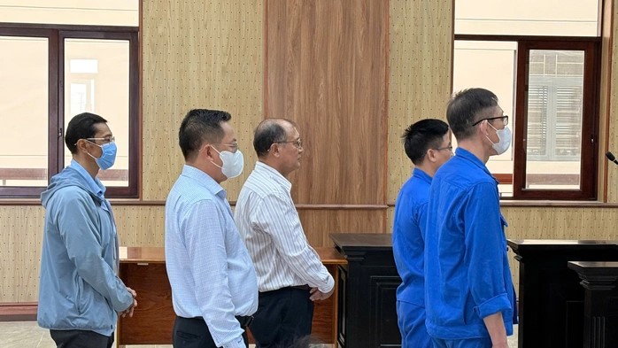 Tuyên phạt 5 năm tù với một cựu Giám đốc Sở Y tế - ảnh 1