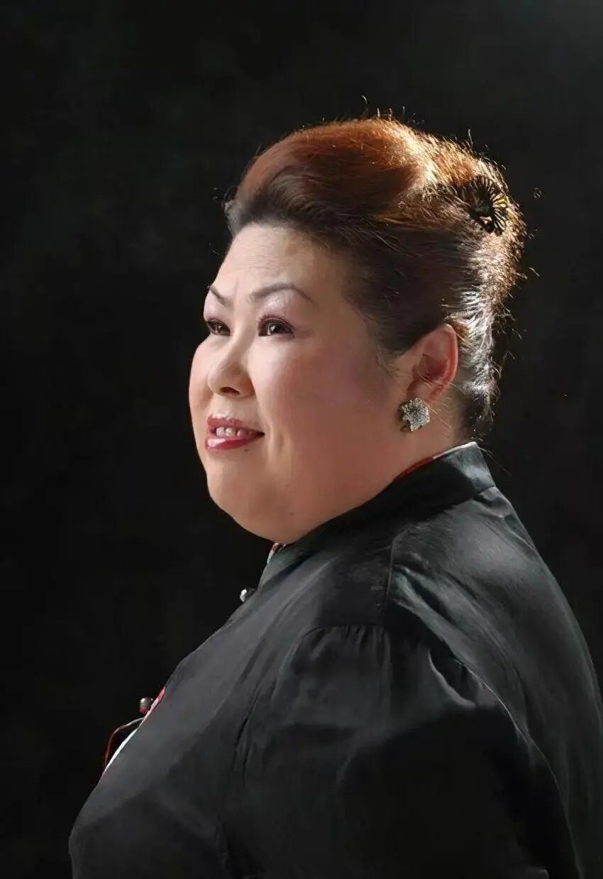 Nữ diễn viên ‘phú bà’ qua đời 5 năm nhưng không ai biết - ảnh 1