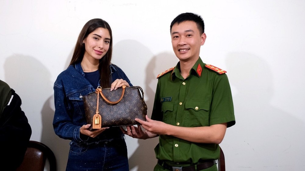 Đang bị án treo, Nguyễn Lâm Thái, 25 tuổi tiếp tục trộm túi LV của Hoa hậu Mexico - ảnh 2