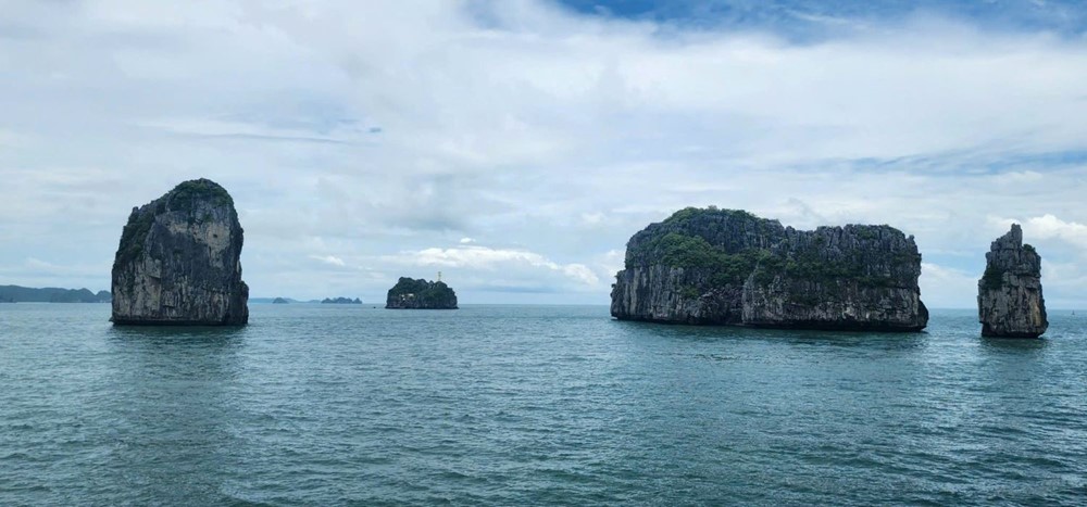 Việt Nam sở hữu 'kim tự tháp' 320 triệu năm, thuộc dạng hiếm có trên thế giới - ảnh 1