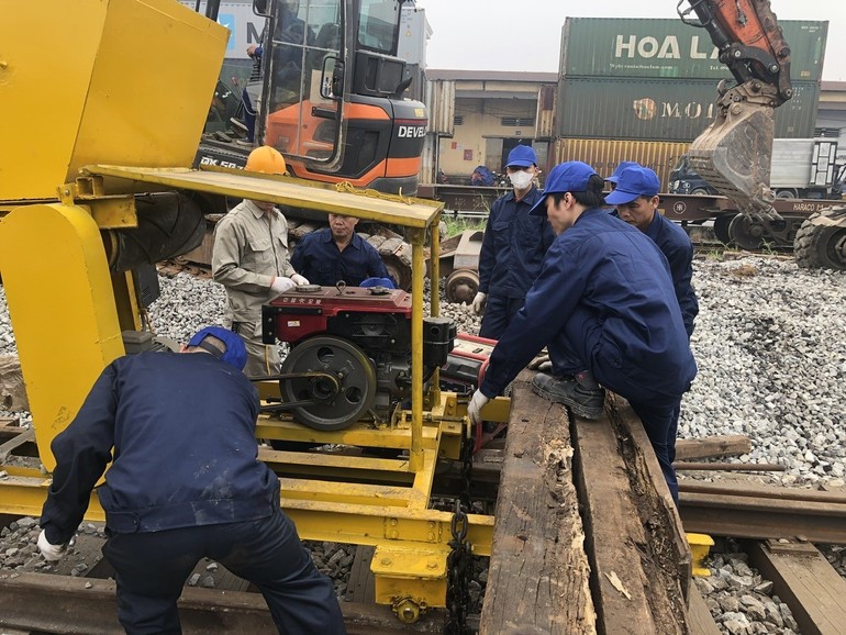 Việt Nam có ‘lực sĩ’ đường sắt đầu tiên trong lịch sử  - ảnh 3