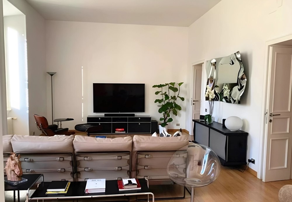 ‘Hoa hậu giàu nhất Việt Nam’ lấy chồng là Giáo sư, Tiến sĩ, vừa mua biệt thự 37 tỷ tại Mỹ cho bố mẹ dưỡng già - ảnh 8