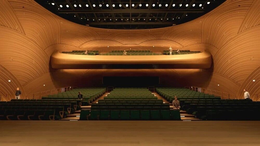 Bảo tàng 13.700 tỷ hình 'AirPods' khổng lồ chính thức mở cửa, tham vọng biến Vịnh Lớn thành điểm đến văn hóa hàng đầu - ảnh 5