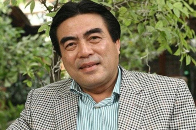 Nam NSND nổi tiếng từng là lính lái xe tăng, nay là 'huyền thoại nhạc đỏ', hạnh phúc bên vợ mỹ nhân và 4 người con - ảnh 1