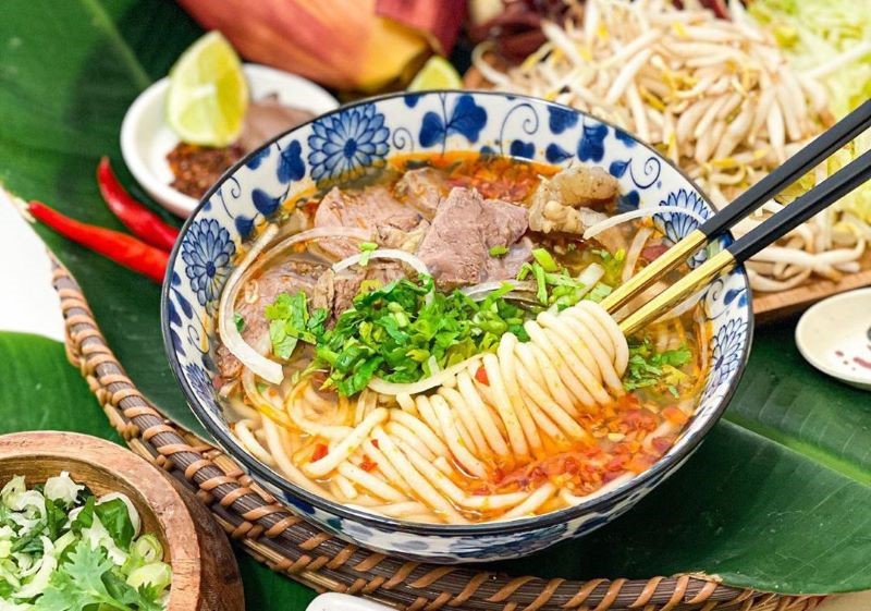 'Thành phố di sản' của Việt Nam thu hơn 13.000 tỷ từ du lịch, tổ chức điểm cầu truyền hình ở nhà hát 200 tỷ đồng - ảnh 7