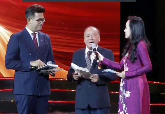 'Kỹ sư của nông dân' được trao tặng danh hiệu Anh hùng Lao động: 90 tuổi vẫn sáng chế, trực tiếp điều hành doanh nghiệp  - ảnh 1