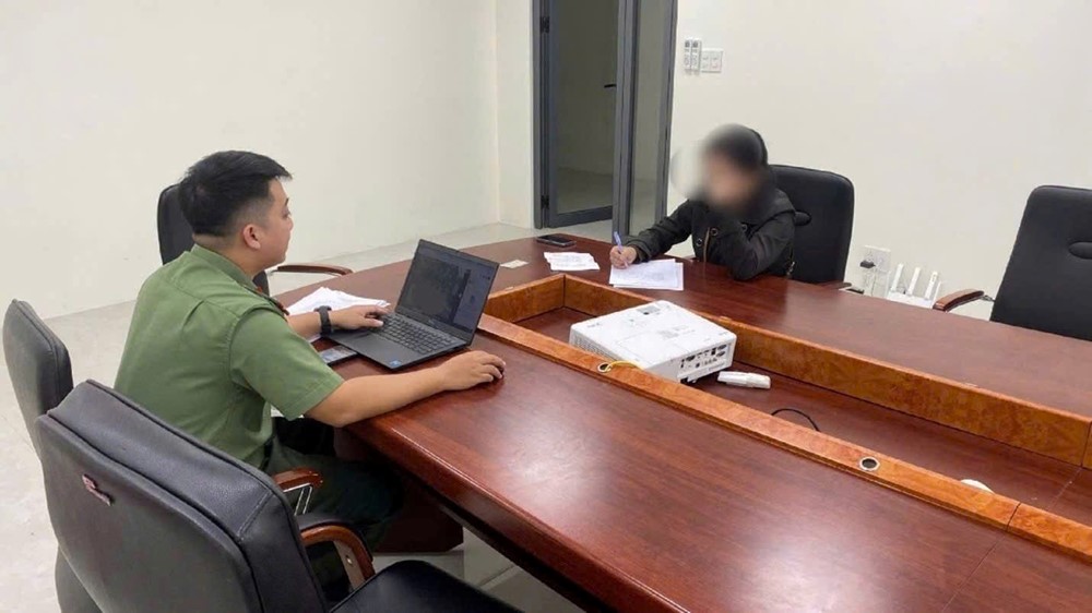 Công an triệu tập 5 trường hợp chia sẻ bài viết từ các trang, kênh thông tin của Lê Trung Khoa - ảnh 1