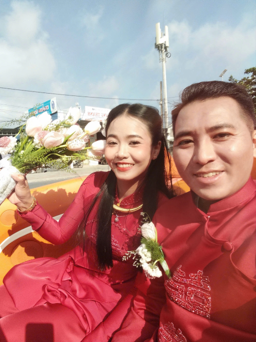 Đám cưới ‘độc lạ’ nhất Việt Nam: Chú rể làm 80 mâm cỗ, mời 700 khách ăn giữa vườn dừa 10.000m2, chuẩn bị 20 chiếc võng cho khách nằm thư giãn - ảnh 2