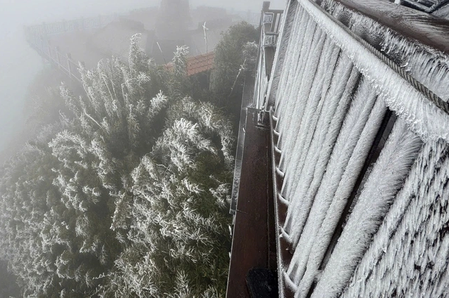 Rét đậm, rét hại ‘phơi bày’ những thói quen giữ ấm sai lầm mà rất nhiều người đang làm - ảnh 1