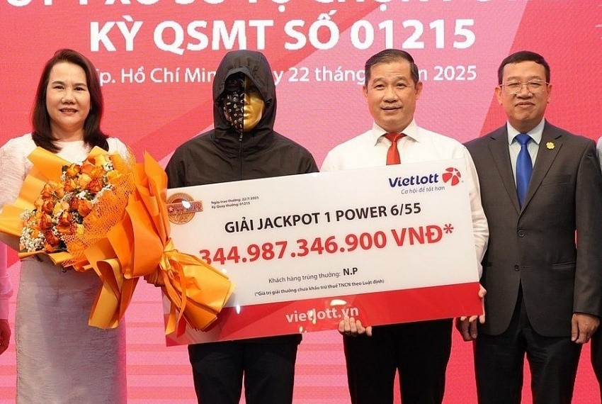Vietlott chi trả 5.342 tỷ đồng cho hơn 32 triệu lượt trúng thưởng trong năm 2025, một người trúng giải lớn chưa từng có - ảnh 1