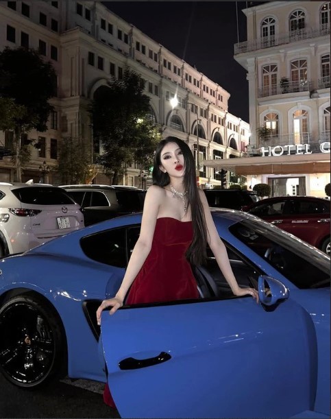 Hot girl Việt được gọi là ‘bản sao của Phạm Băng Băng’, tuổi 25 sở hữu biệt thự 30 tỷ, xe sang Porsche - ảnh 4