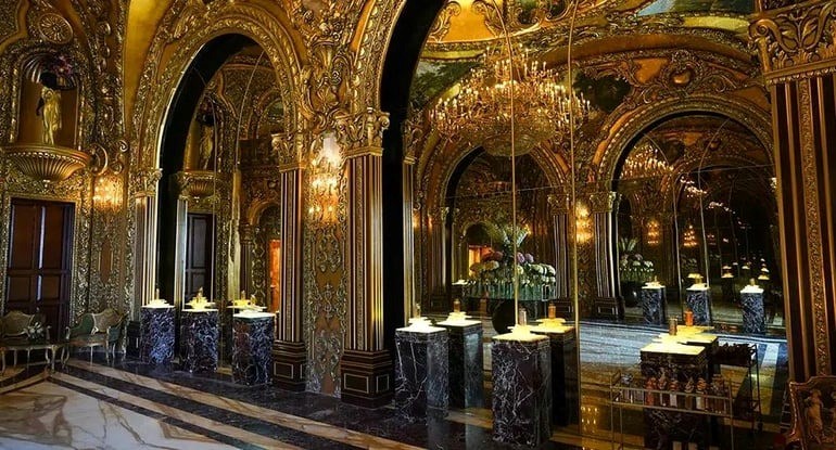 Cửa hàng nước hoa gây choáng vì có mái vòm vàng, đá cẩm thạch, lộng lẫy hơn cung điện hoàng gia - ảnh 3