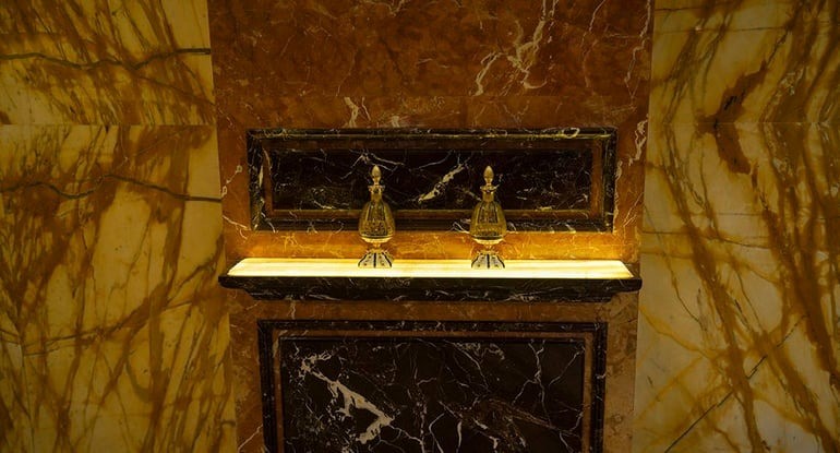 Cửa hàng nước hoa gây choáng vì có mái vòm vàng, đá cẩm thạch, lộng lẫy hơn cung điện hoàng gia - ảnh 5