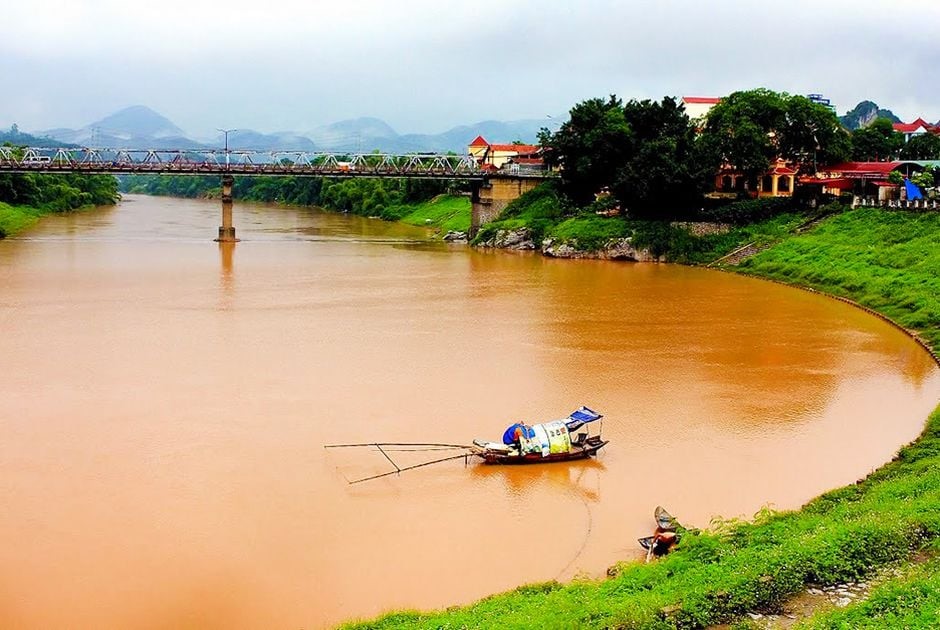 Dòng sông hiếm hoi chảy ngược từ Việt Nam sang Trung Quốc: Khởi nguồn từ đỉnh núi 1.200m, vận chuyển 628.000 tấn phù sa mỗi năm - ảnh 3