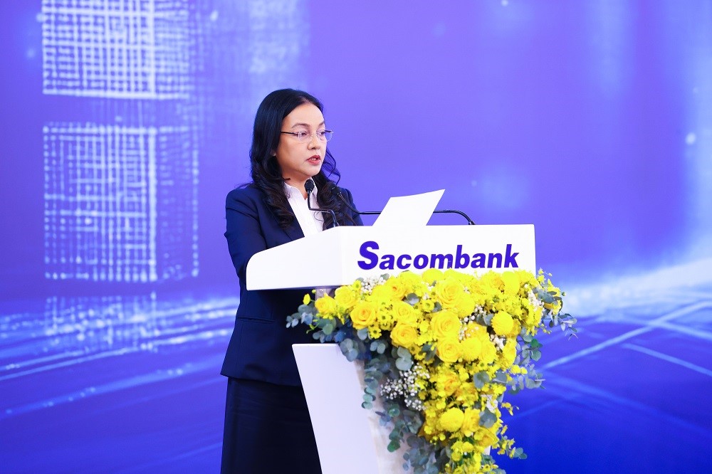 “Bông hồng quyền lực” Nguyễn Đức Thạch Diễm rời vị trí CEO Sacombank sau hơn thập kỷ gắn bó - ảnh 1 “Bông hồng quyền lực” Nguyễn Đức Thạch Diễm rời vị trí CEO Sacombank sau hơn thập kỷ gắn bó - ảnh 1