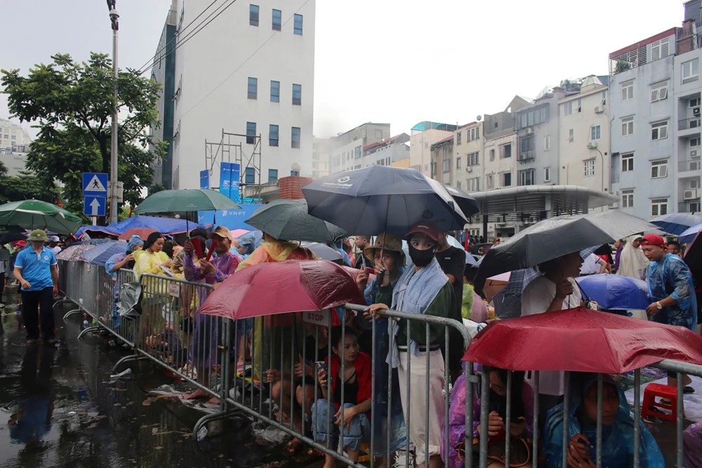 Cập nhật: Không khí chuẩn bị lễ kỷ niệm, diễu binh, diễu hành 2/9 tại Hà Nội - ảnh 42