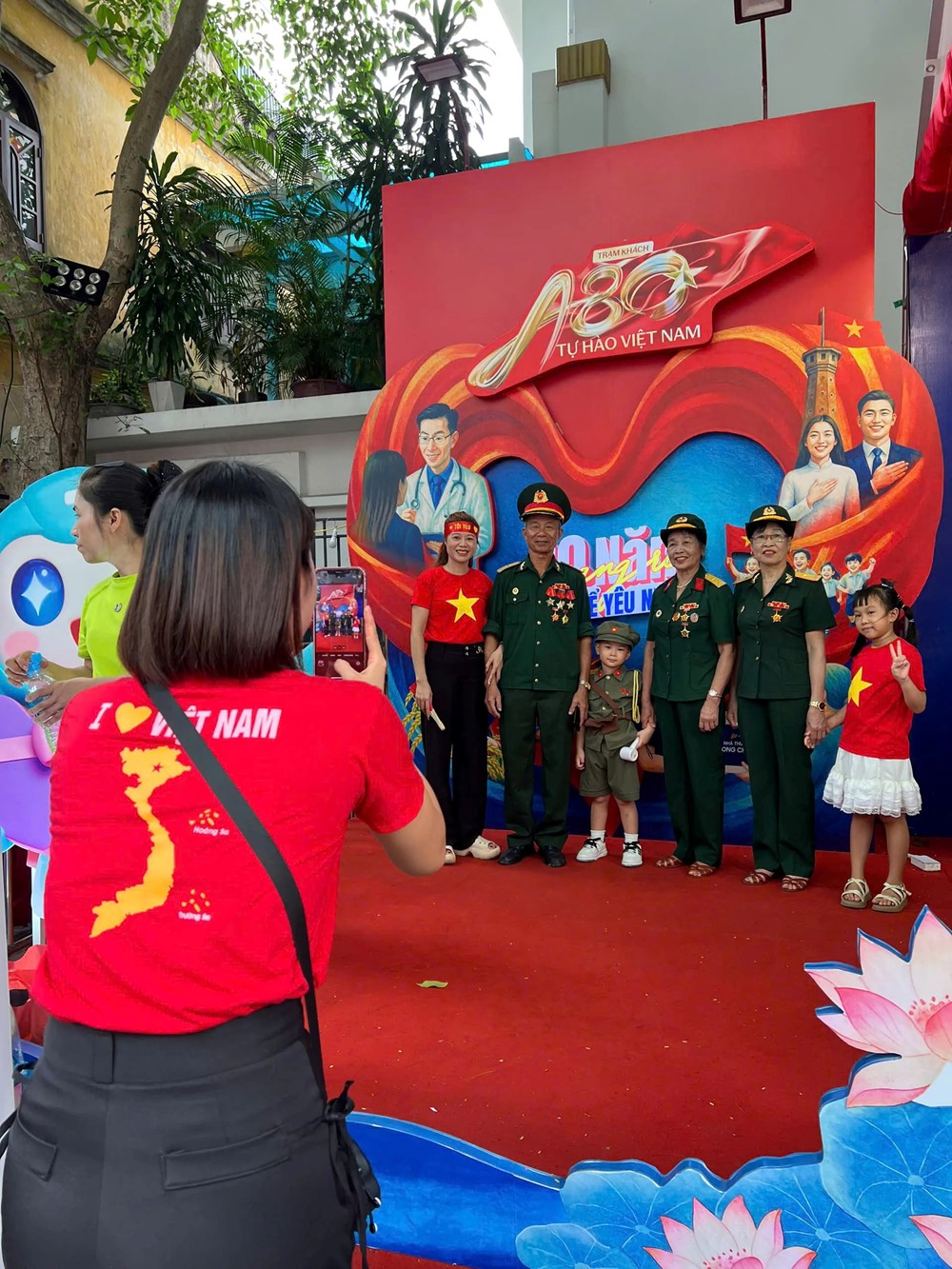 Cập nhật: Không khí chuẩn bị lễ kỷ niệm, diễu binh, diễu hành 2/9 tại Hà Nội - ảnh 28