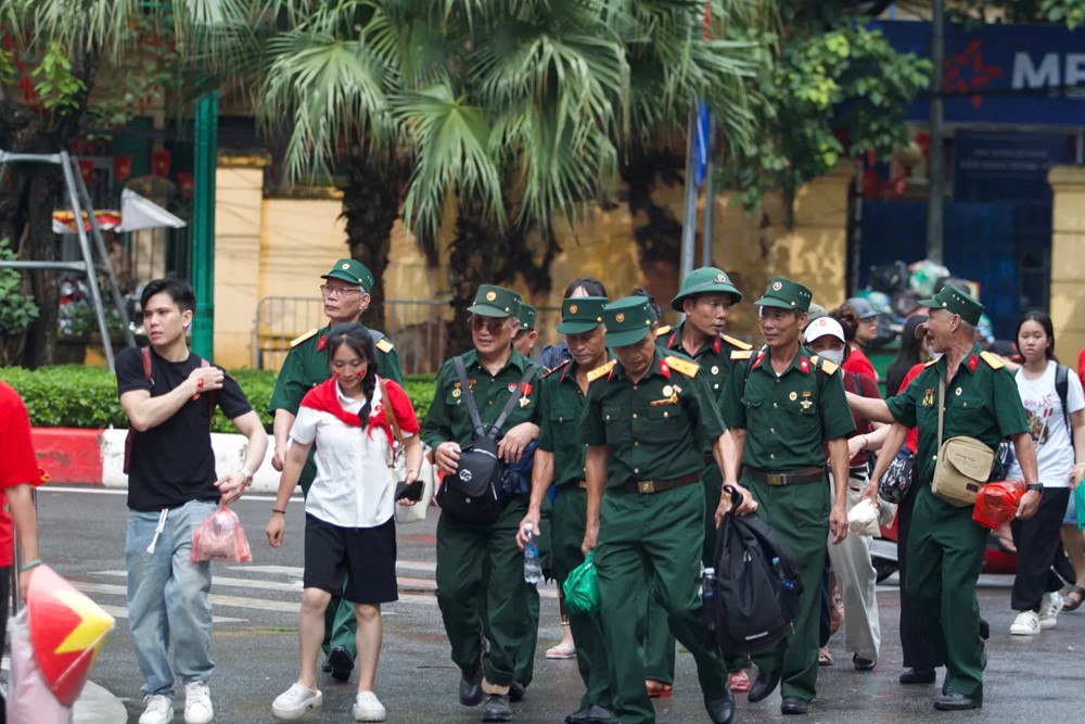 Cập nhật: Không khí chuẩn bị lễ kỷ niệm, diễu binh, diễu hành 2/9 tại Hà Nội - ảnh 17