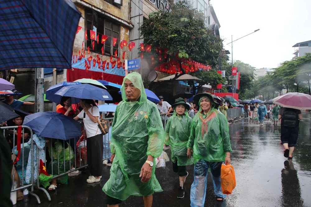 Cập nhật: Không khí chuẩn bị lễ kỷ niệm, diễu binh, diễu hành 2/9 tại Hà Nội - ảnh 43