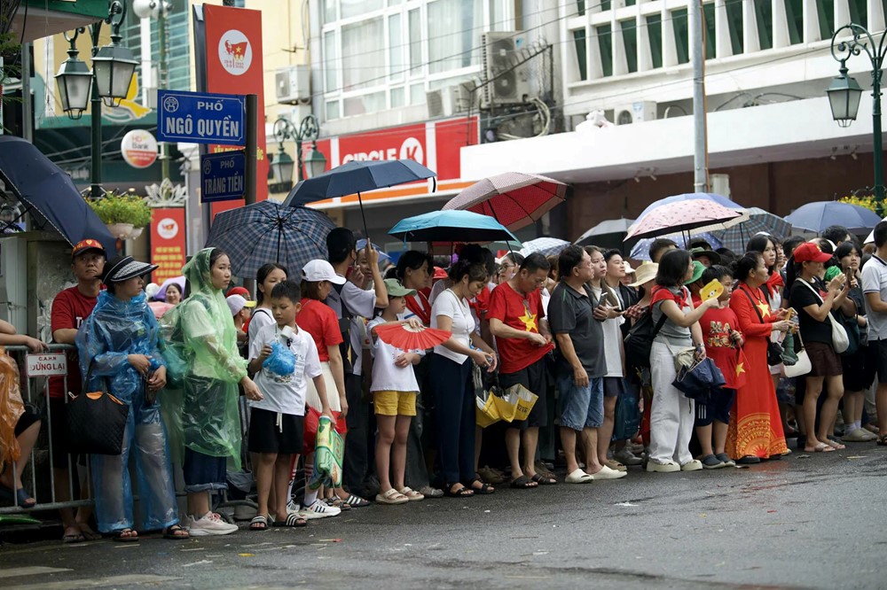 Cập nhật: Không khí chuẩn bị lễ kỷ niệm, diễu binh, diễu hành 2/9 tại Hà Nội - ảnh 19