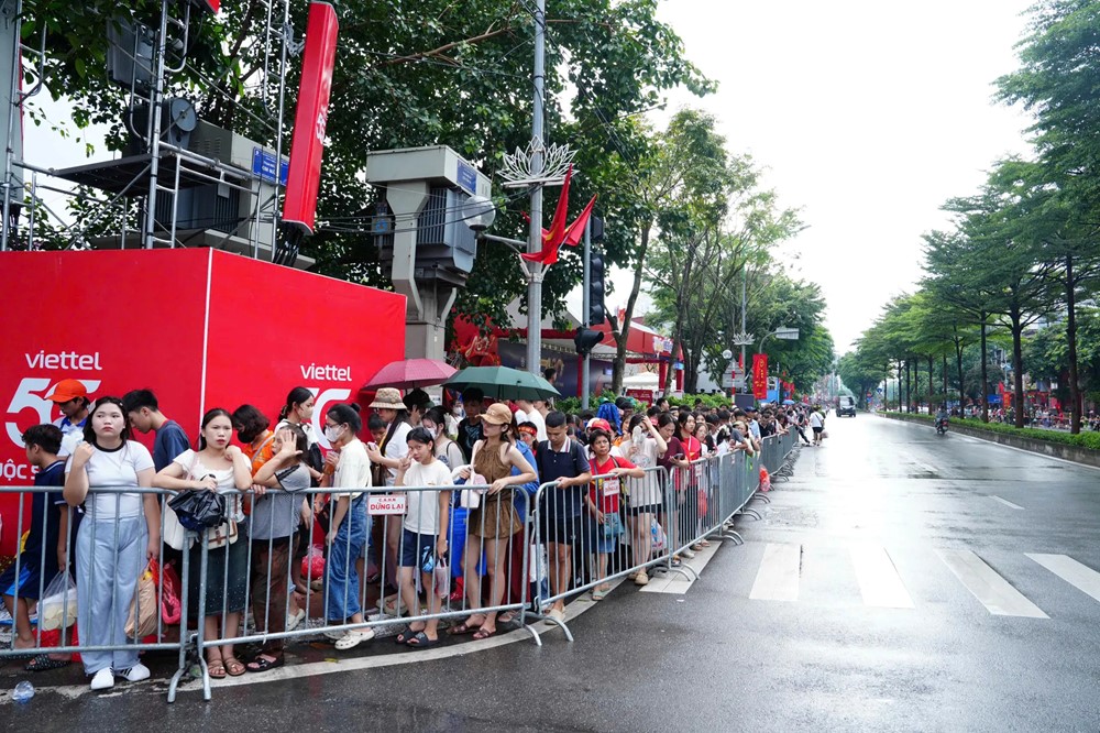 Cập nhật: Không khí chuẩn bị lễ kỷ niệm, diễu binh, diễu hành 2/9 tại Hà Nội - ảnh 18