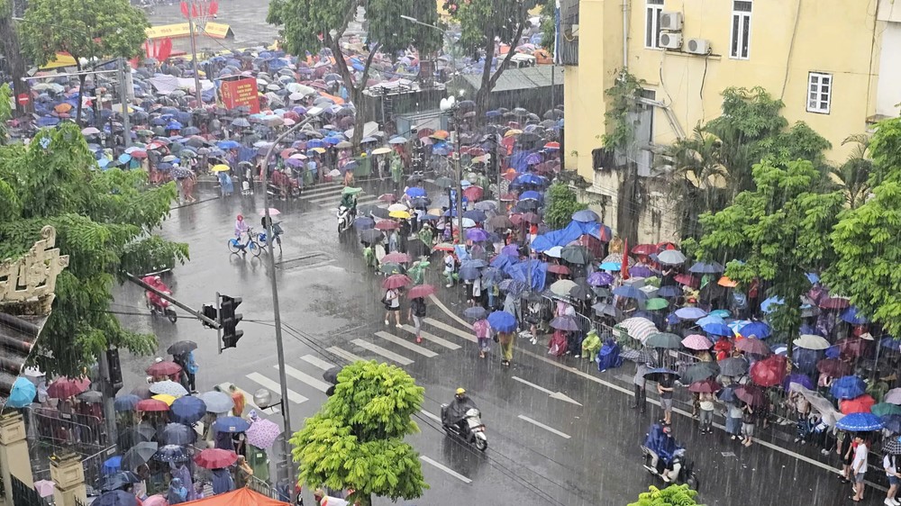 Cập nhật: Không khí chuẩn bị lễ kỷ niệm, diễu binh, diễu hành 2/9 tại Hà Nội - ảnh 3