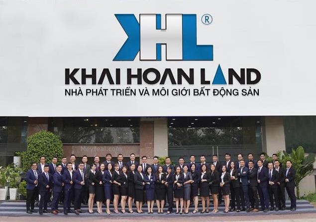“Giao dịch sang tay” cổ phiếu giữa vợ chồng chủ tịch Khoải Hoàn Land (KHG)? - ảnh 1