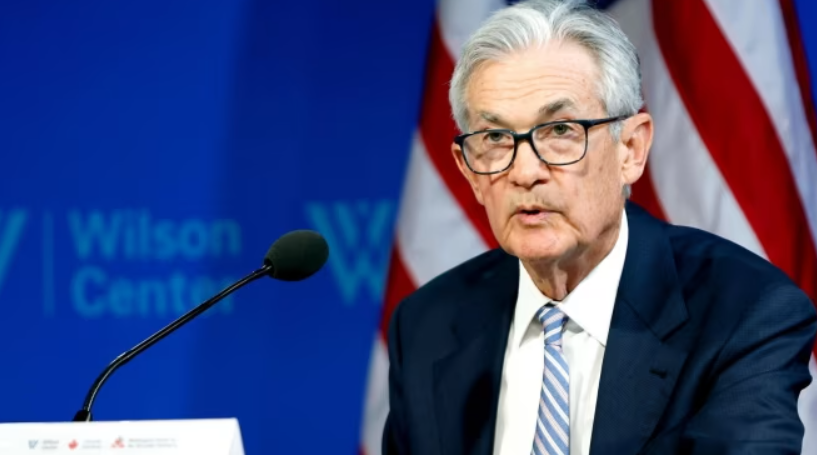 Chủ tịch Jerome Powell phát 'tín hiệu mới' về lạm phát, Fed có thể sắp cắt giảm lãi suất? - ảnh 1