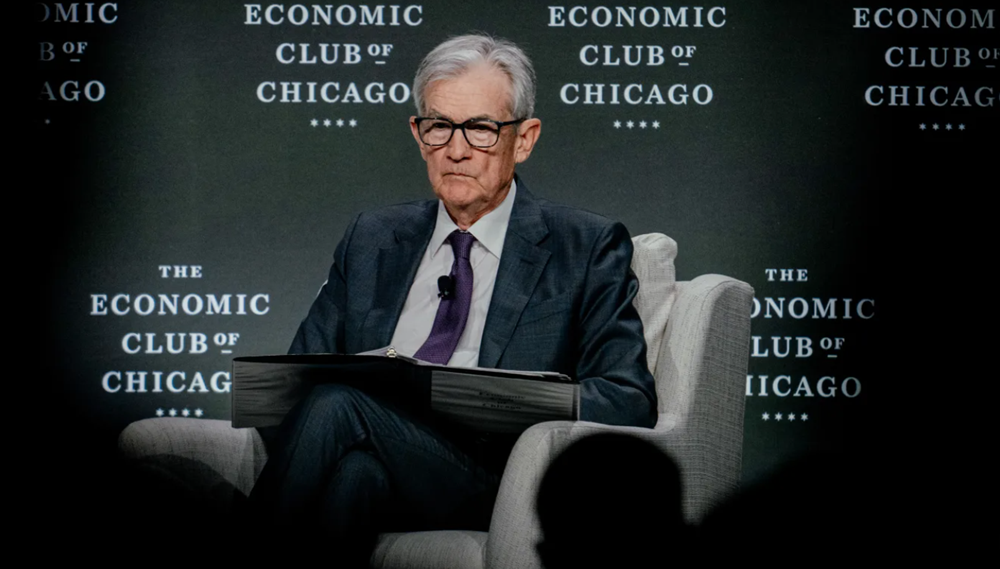 Dow Jones lao dốc gần 1.000 điểm sau khi ông Trump ép Chủ tịch Fed 'hạ lãi suất ngay lập tức' - ảnh 2