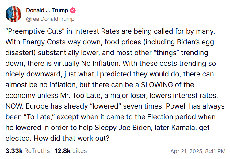 Dow Jones lao dốc gần 1.000 điểm sau khi ông Trump ép Chủ tịch Fed 'hạ lãi suất ngay lập tức' - ảnh 1