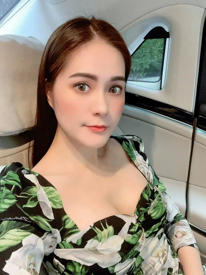 Đại gia quận 7' Đoàn Di Băng xây lâu đài 400 tỷ, 4 năm vẫn chưa thấy dọn về, một nhà 5 người phải đi ở 'tạm' - ảnh 1