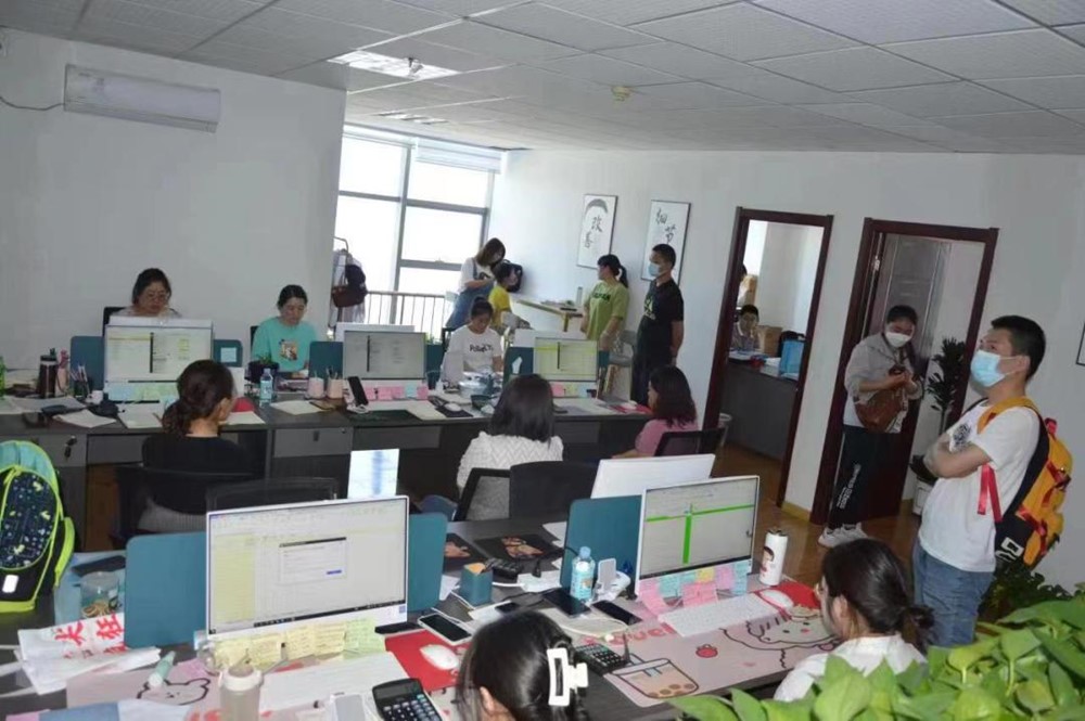 Tìm thấy 38kg vàng thỏi cùng 71 tỷ đồng tiền mặt trong một căn nhà cho thuê, sự thật phía sau khiến cảnh sát 'lạnh gáy' - ảnh 3